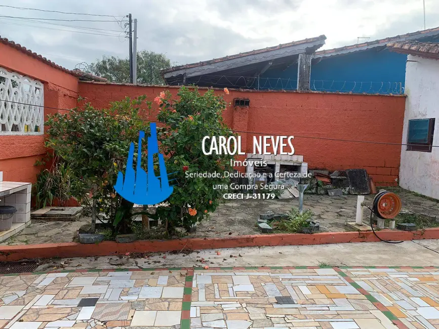 Foto 3 de Casa com 2 quartos à venda, 150m2 em Mongagua - SP