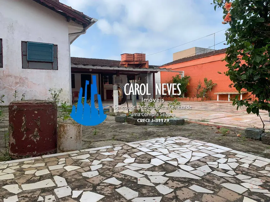 Foto 5 de Casa com 2 quartos à venda, 150m2 em Mongagua - SP