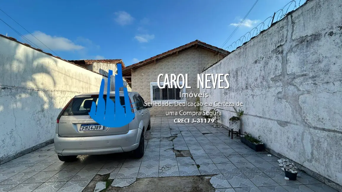 Foto 2 de Casa com 2 quartos à venda, 79m2 em Mongagua - SP