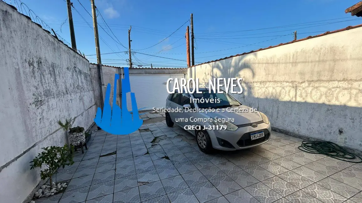 Foto 4 de Casa com 2 quartos à venda, 79m2 em Mongagua - SP