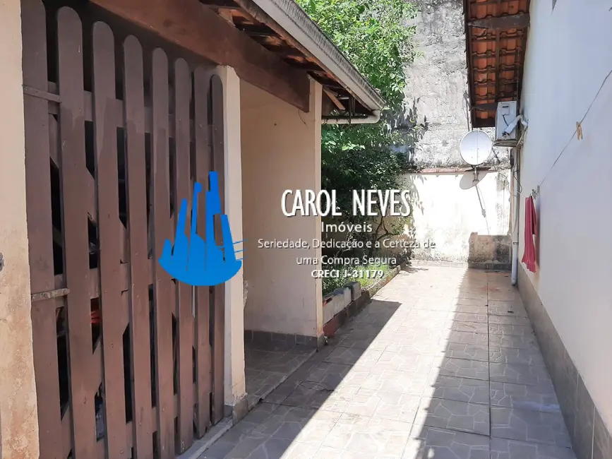 Foto 3 de Casa de Condomínio com 2 quartos à venda e para alugar, 55m2 em Mongagua - SP