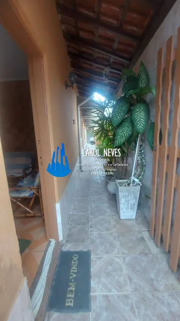 Foto 8 de Casa com 2 quartos à venda, 60m2 em Mongagua - SP