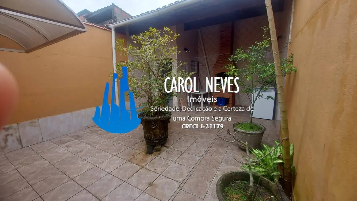 Foto 3 de Casa com 2 quartos à venda, 60m2 em Mongagua - SP