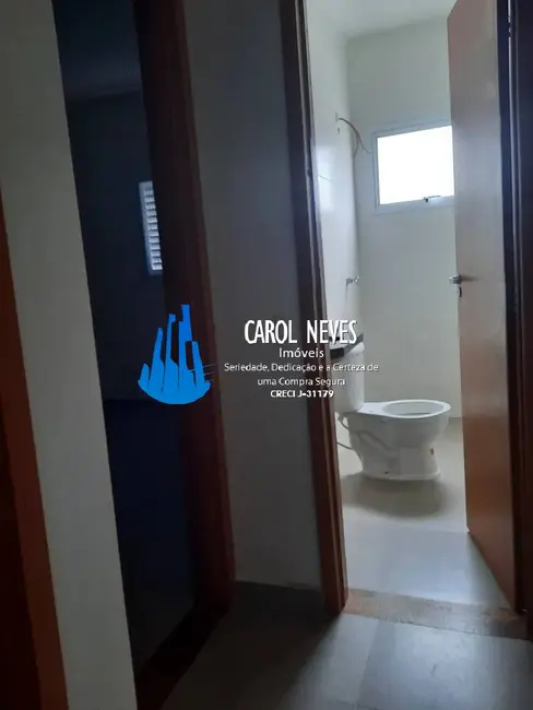 Foto 6 de Casa de Condomínio com 2 quartos à venda, 70m2 em Maracanã, Praia Grande - SP