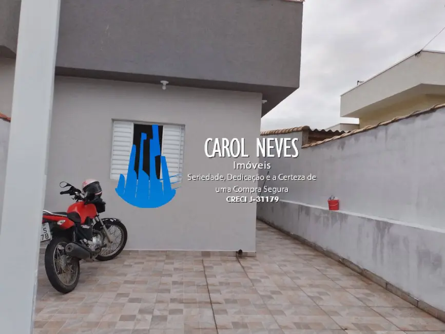 Foto 1 de Casa com 2 quartos à venda, 61m2 em Itanhaem - SP