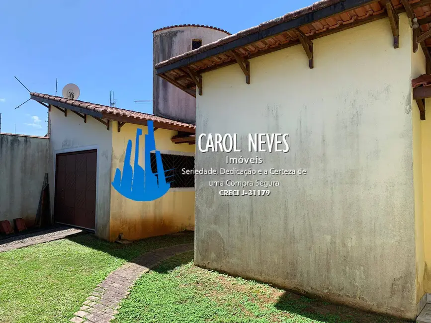 Foto 4 de Casa com 2 quartos à venda, 130m2 em Mongagua - SP