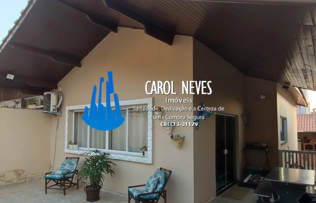 Foto 2 de Casa com 3 quartos à venda, 118m2 em Itanhaem - SP