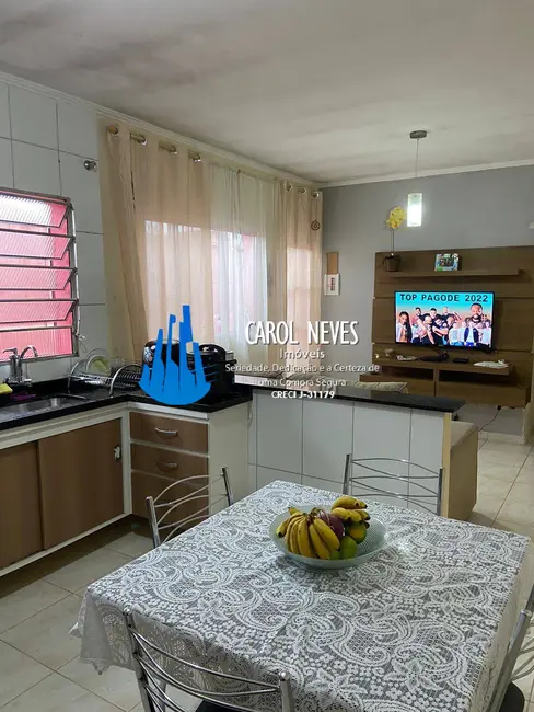Casa com 2 quartos à venda, 60m2 em Itanhaem - SP - imagem 5 Foto 5 de Casa com 2 quartos à venda, 60m2 em Itanhaem - SP