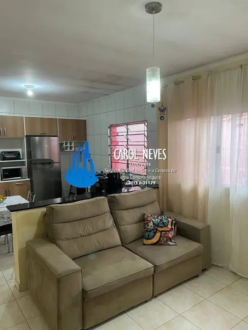 Casa com 2 quartos à venda, 60m2 em Itanhaem - SP - imagem 4 Foto 4 de Casa com 2 quartos à venda, 60m2 em Itanhaem - SP