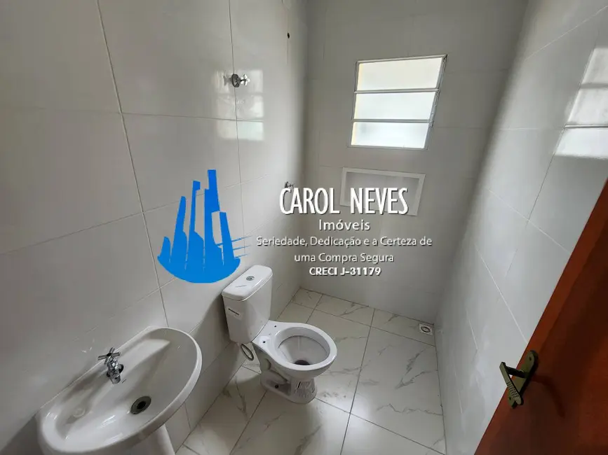 Foto 8 de Casa com 2 quartos à venda, 53m2 em Itanhaem - SP