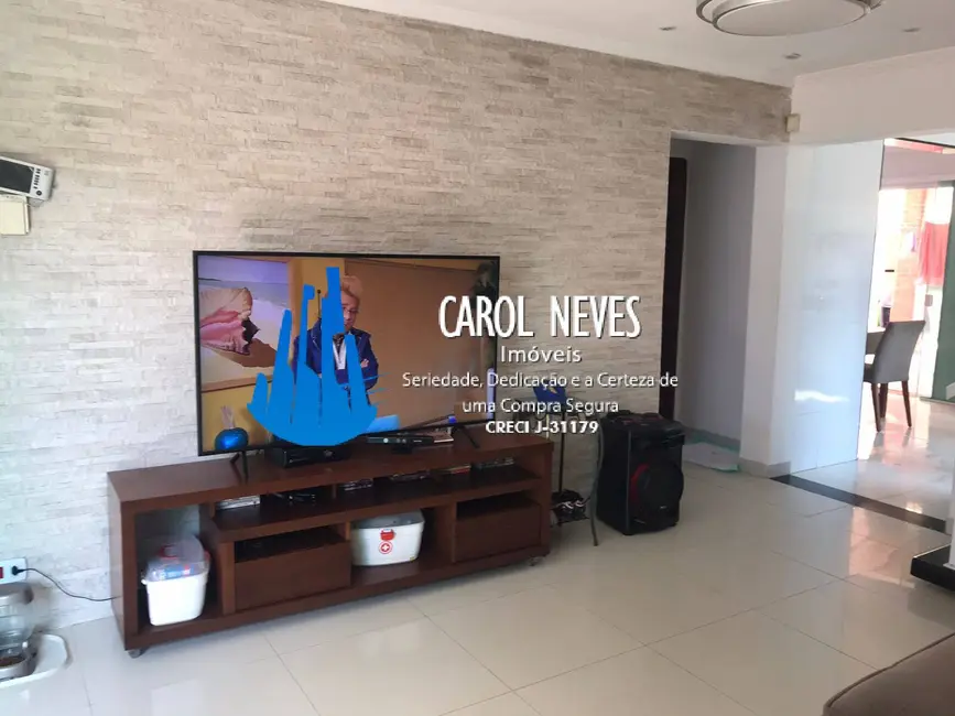 Foto 5 de Sobrado com 4 quartos à venda, 278m2 em Itanhaem - SP