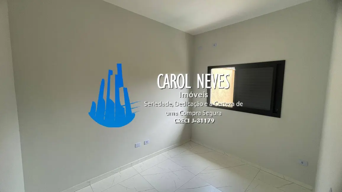 Foto 5 de Casa de Condomínio com 2 quartos à venda, 43m2 em Itanhaem - SP