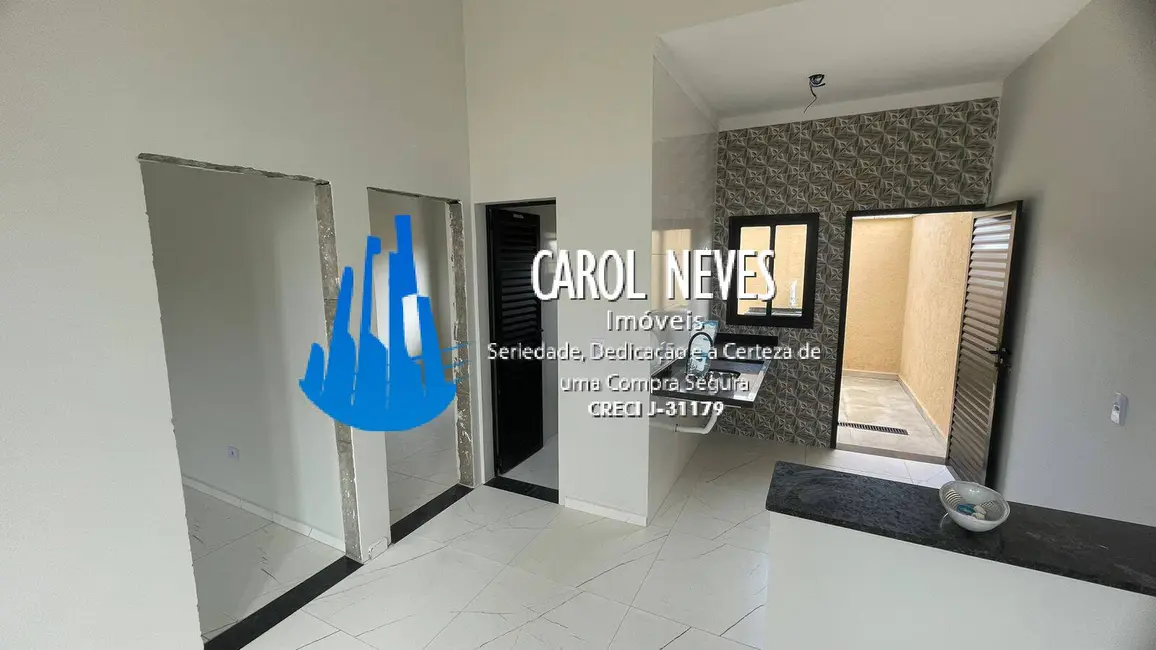 Foto 2 de Casa de Condomínio com 2 quartos à venda, 43m2 em Itanhaem - SP