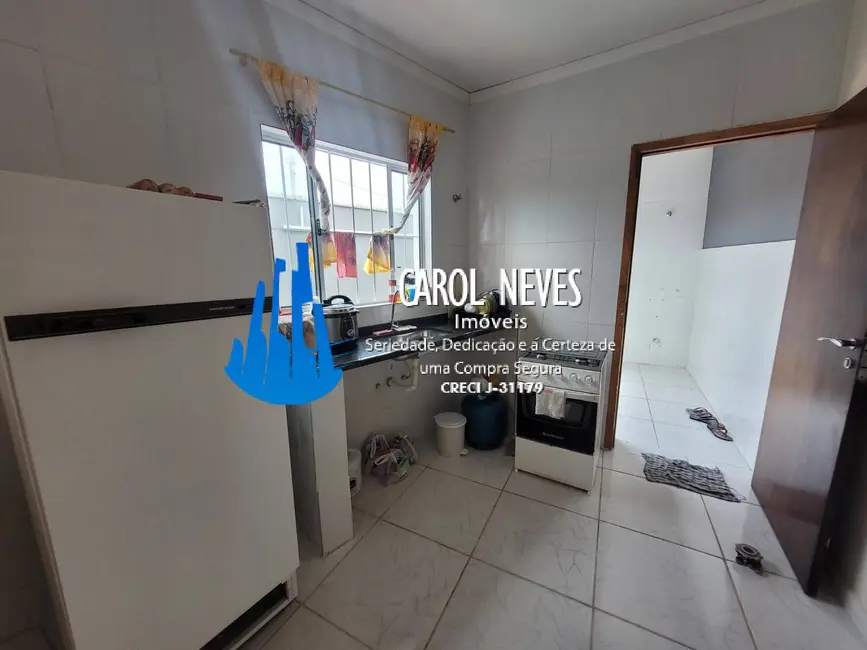Foto 7 de Casa com 2 quartos à venda, 66m2 em Itanhaem - SP