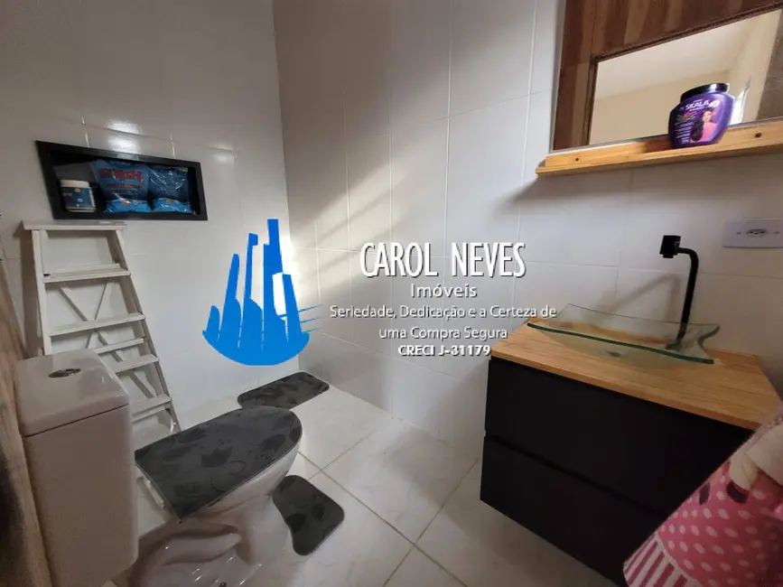 Foto 9 de Casa com 2 quartos à venda, 66m2 em Itanhaem - SP