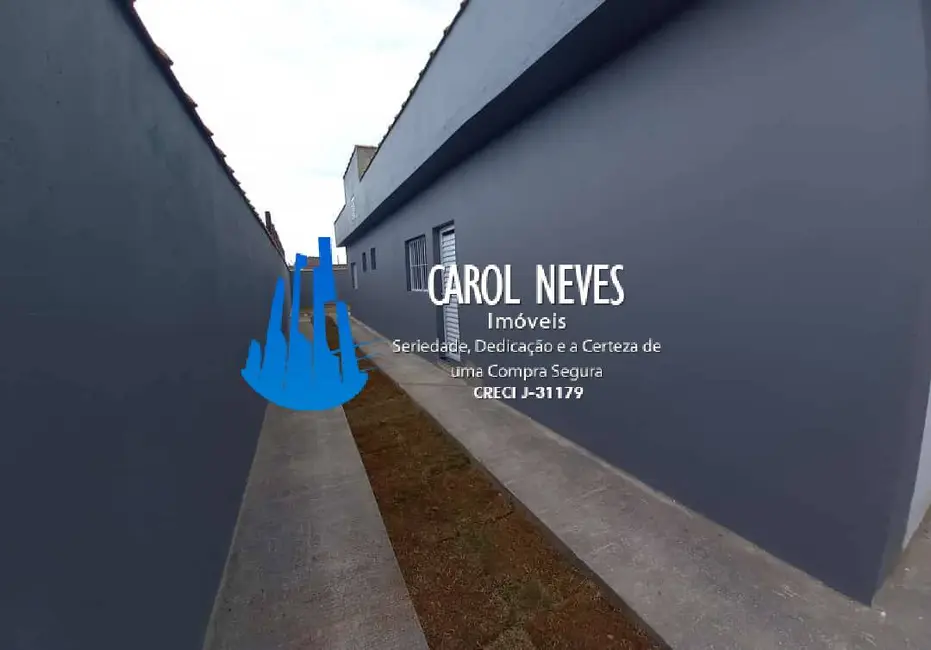 Foto 2 de Casa com 2 quartos à venda, 78m2 em Itanhaem - SP