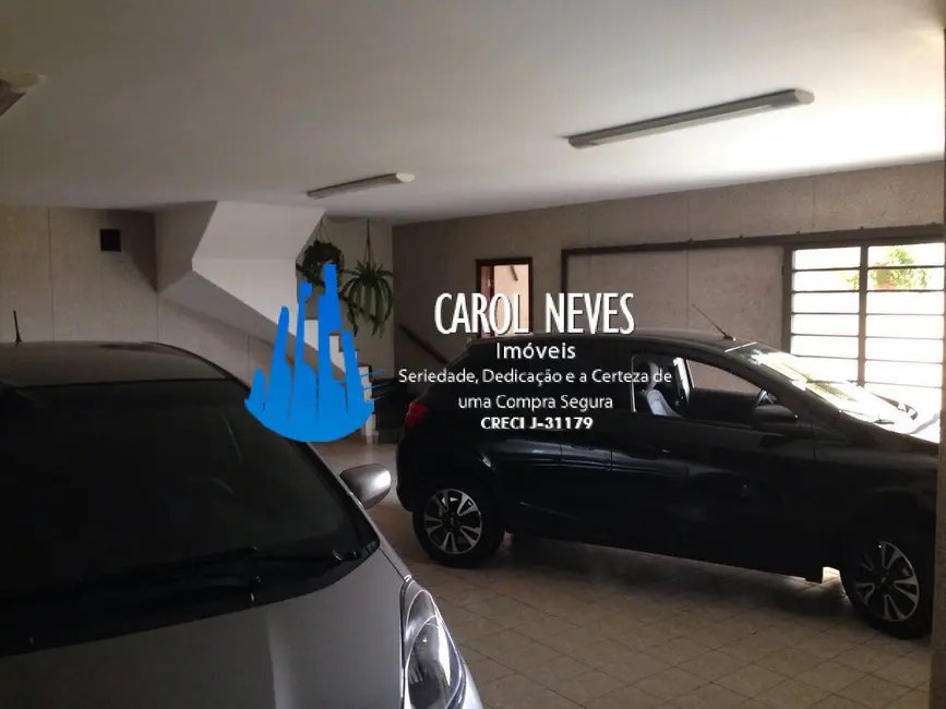 Foto 5 de Sobrado com 3 quartos à venda, 247m2 em Mongagua - SP