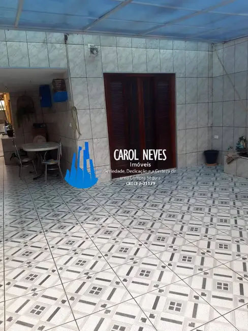 Foto 2 de Casa com 2 quartos à venda, 120m2 em Mongagua - SP