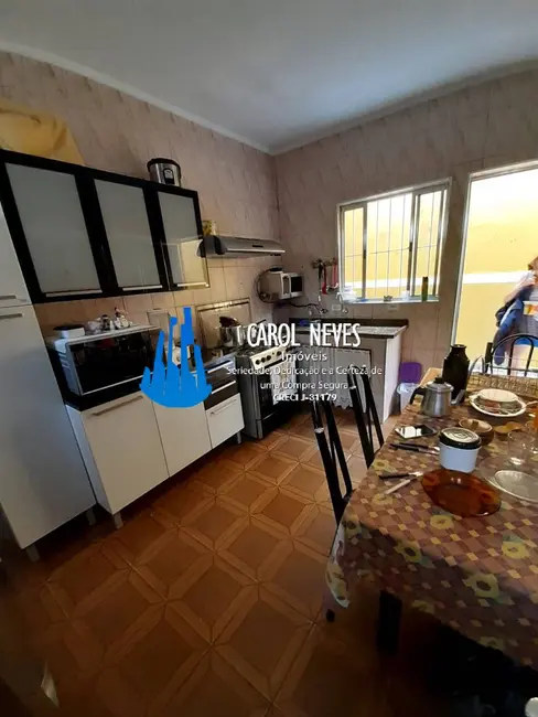 Foto 4 de Casa com 2 quartos à venda, 120m2 em Mongagua - SP