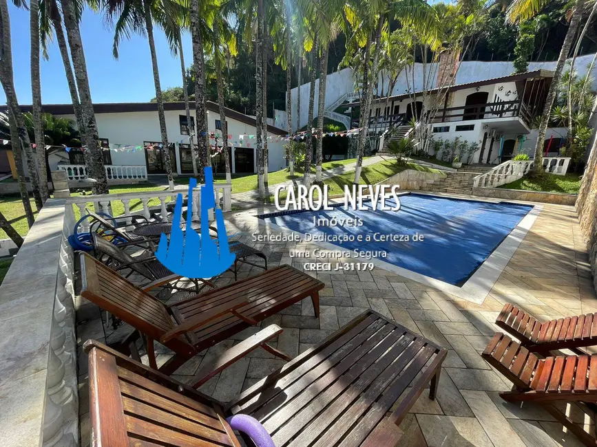 Foto 2 de Casa com 8 quartos à venda, 800m2 em Itanhaem - SP