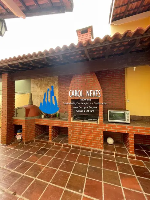 Foto 6 de Casa com 5 quartos à venda, 203m2 em Itanhaem - SP