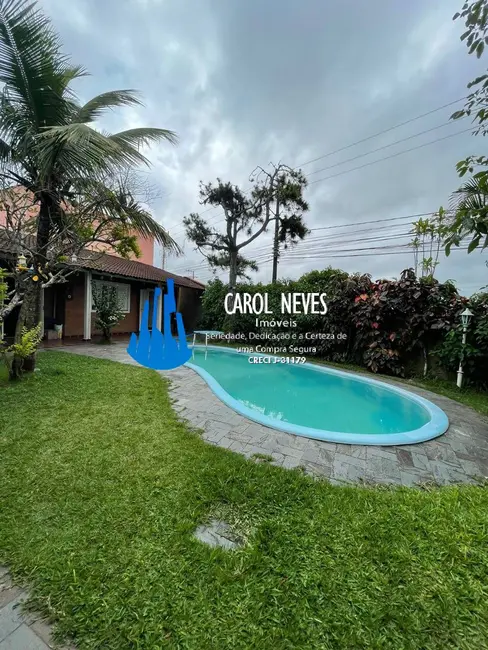 Foto 2 de Casa com 5 quartos à venda, 203m2 em Itanhaem - SP