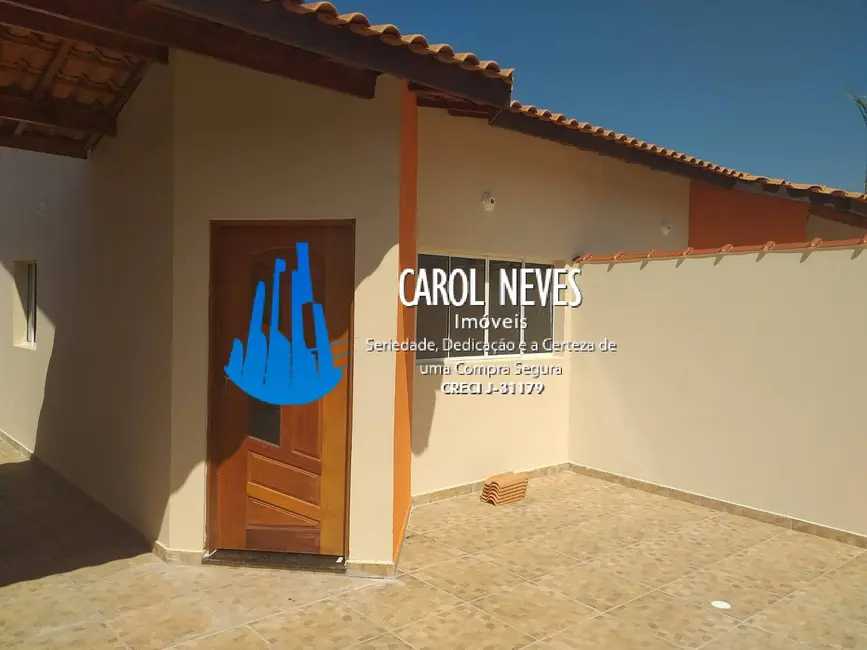 Foto 2 de Casa com 2 quartos à venda, 72m2 em Itanhaem - SP