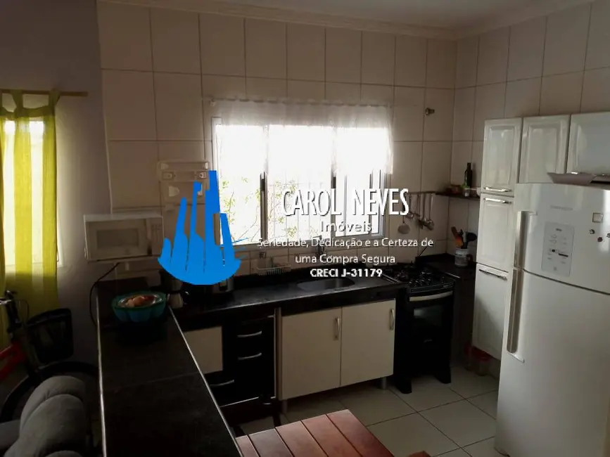 Foto 7 de Casa com 2 quartos à venda, 80m2 em Itanhaem - SP