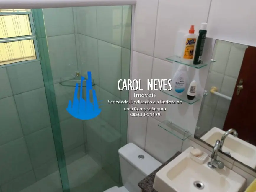 Foto 8 de Casa com 2 quartos à venda, 80m2 em Itanhaem - SP