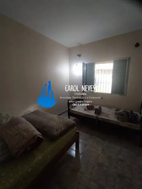 Foto 8 de Casa com 2 quartos à venda, 135m2 em Mongagua - SP