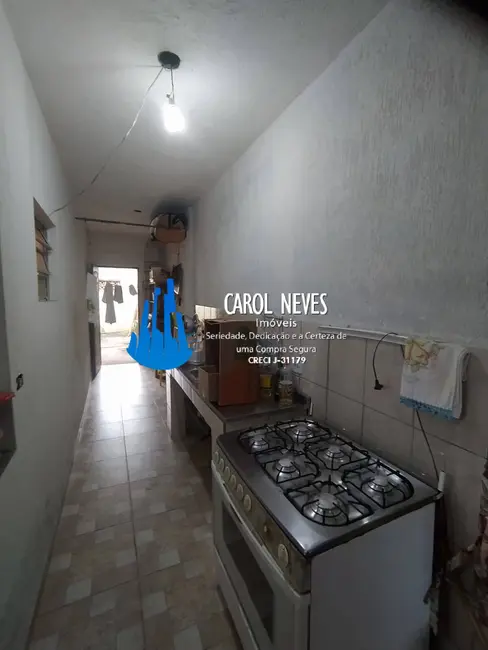 Foto 4 de Casa com 2 quartos à venda, 135m2 em Mongagua - SP