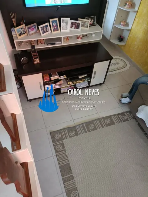 Sobrado com 3 quartos à venda, 100m2 em Mongagua - SP - imagem 2 Foto 2 de Sobrado com 3 quartos à venda, 100m2 em Mongagua - SP