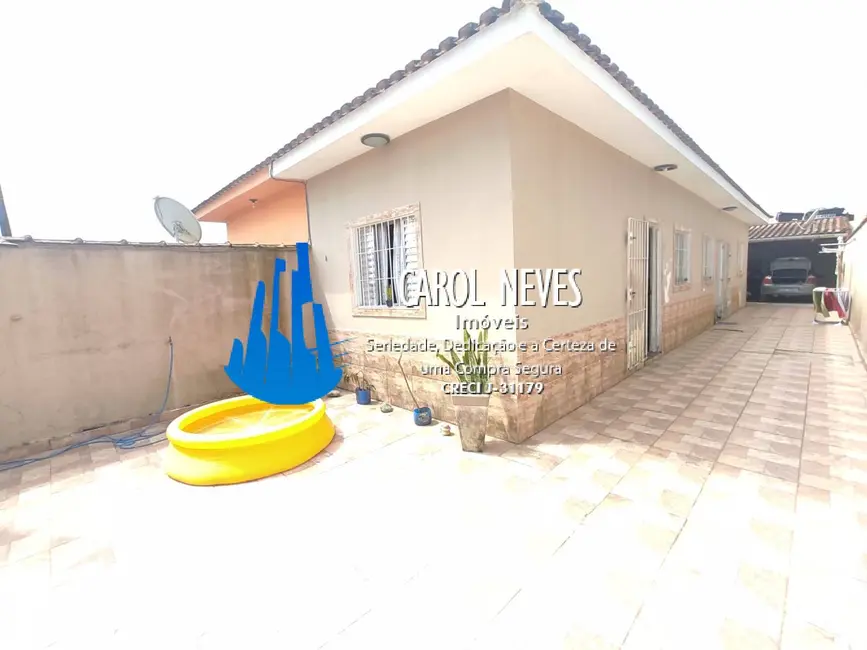 Foto 1 de Casa com 2 quartos à venda, 80m2 em Mongagua - SP