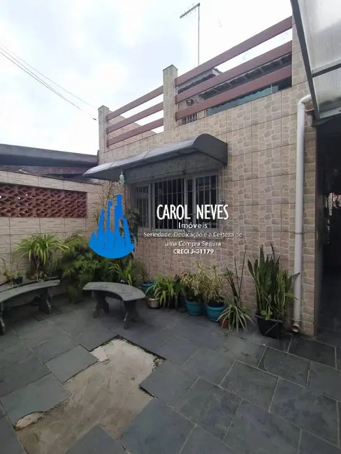 Foto 1 de Casa com 2 quartos à venda, 114m2 em Mongagua - SP