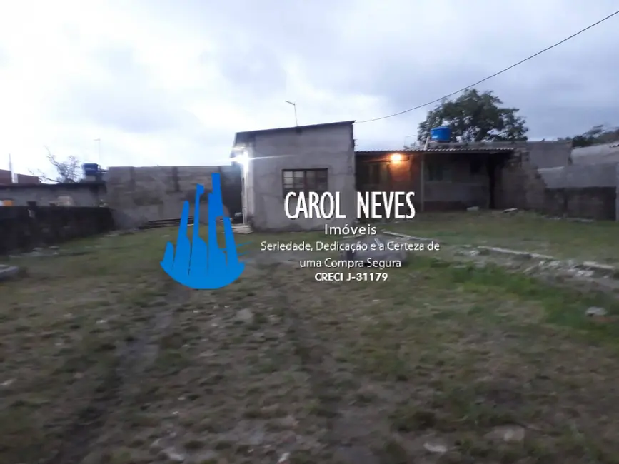 Casa com 2 quartos à venda, 600m2 em Agenor de Campos, Mongagua - SP - imagem 8 Foto 8 de Casa com 2 quartos à venda, 600m2 em Agenor de Campos, Mongagua - SP