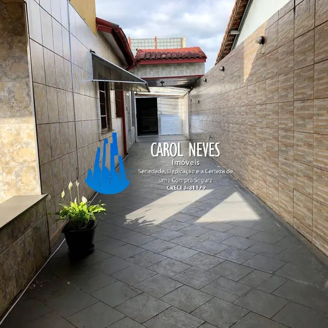 Foto 6 de Sobrado com 5 quartos à venda, 250m2 em Mongagua - SP