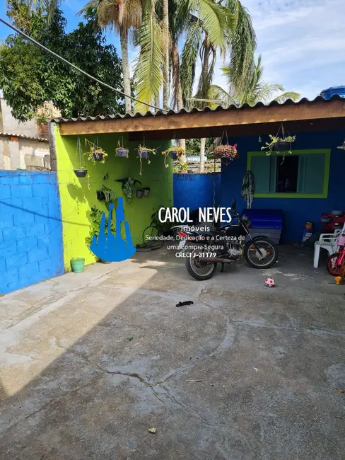 Foto 1 de Casa com 1 quarto à venda, 37m2 em Itanhaem - SP