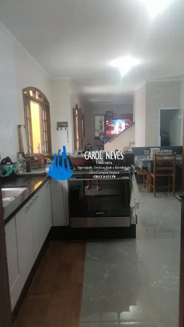 Foto 5 de Sobrado com 3 quartos à venda, 150m2 em Mongagua - SP