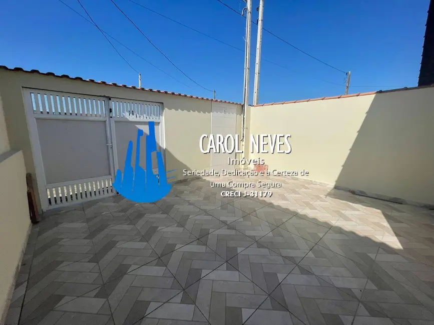 Foto 4 de Casa com 2 quartos à venda, 70m2 em Mongagua - SP