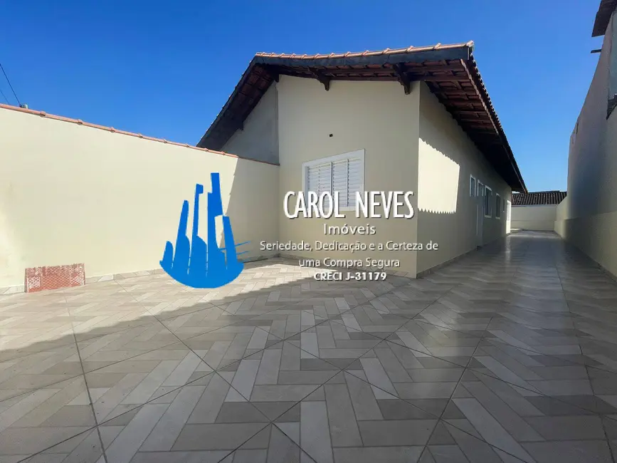 Foto 2 de Casa com 2 quartos à venda, 70m2 em Mongagua - SP