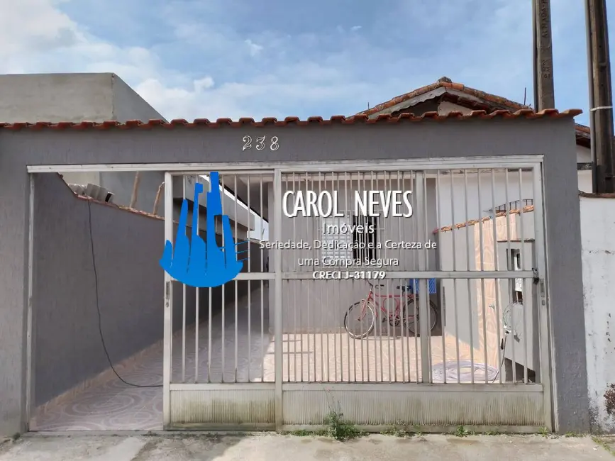 Foto 2 de Casa com 2 quartos à venda, 53m2 em Itanhaem - SP