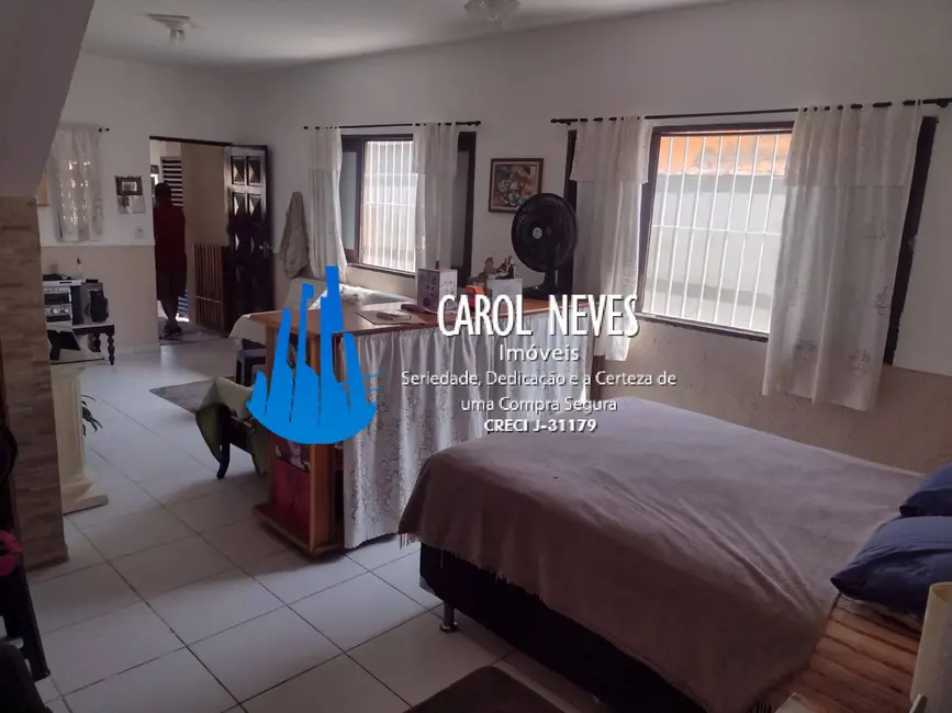 Foto 3 de Casa com 2 quartos à venda, 134m2 em Mongagua - SP