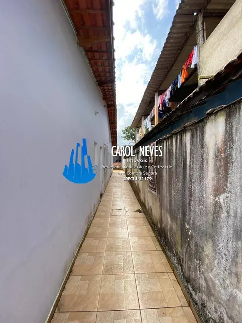 Foto 9 de Casa com 2 quartos à venda, 60m2 em Mongagua - SP