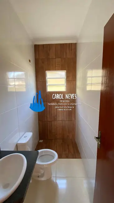 Foto 9 de Casa com 2 quartos à venda, 90m2 em Itanhaem - SP