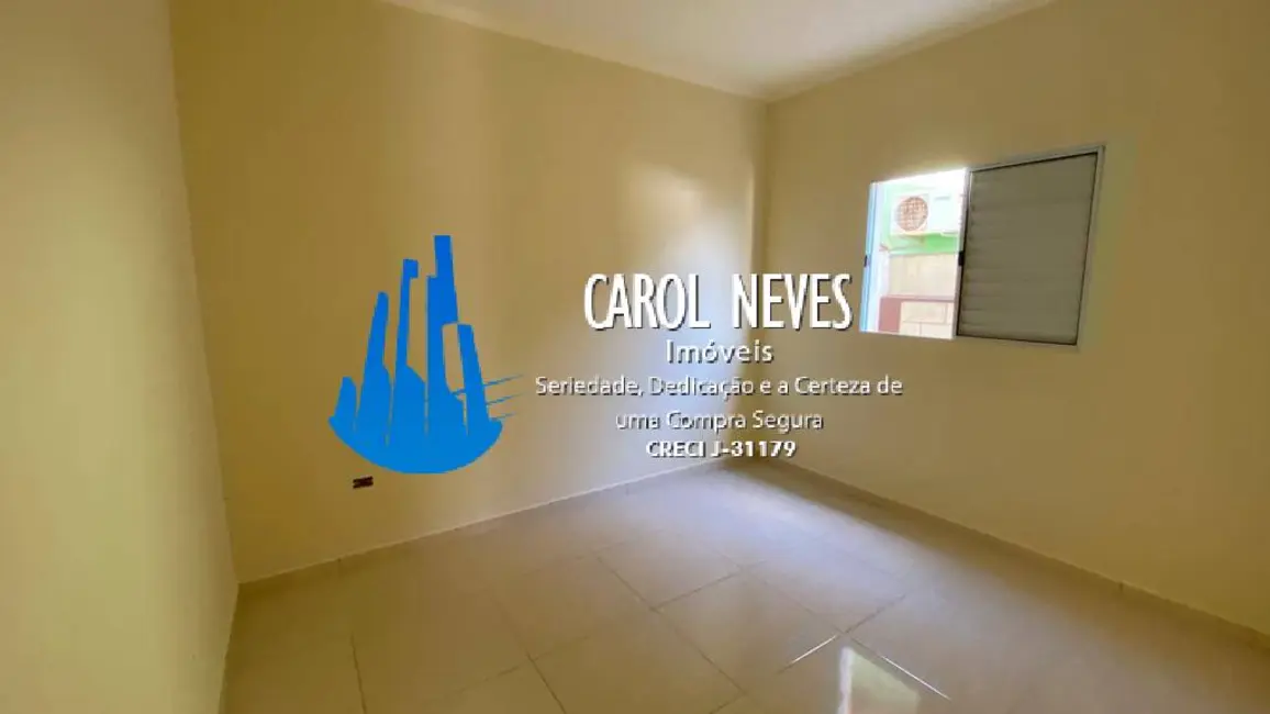 Foto 8 de Casa com 2 quartos à venda, 90m2 em Itanhaem - SP