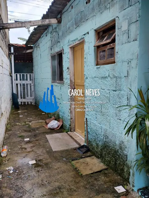 Foto 2 de Casa com 2 quartos à venda, 51m2 em Mongagua - SP