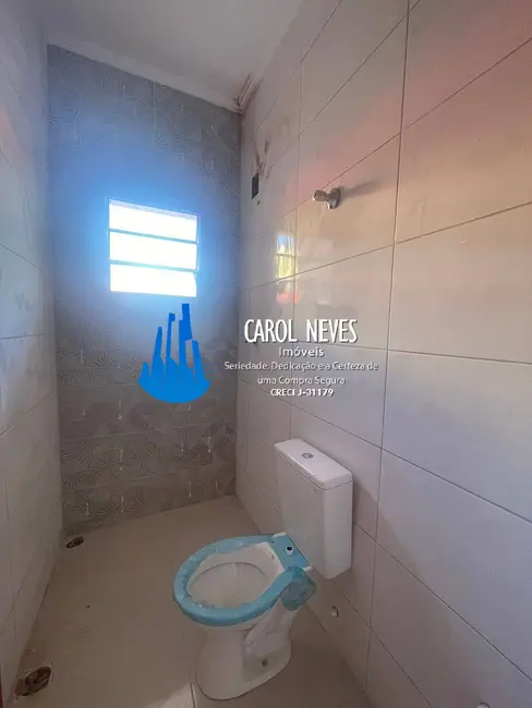 Foto 8 de Casa com 2 quartos à venda, 82m2 em Itanhaem - SP