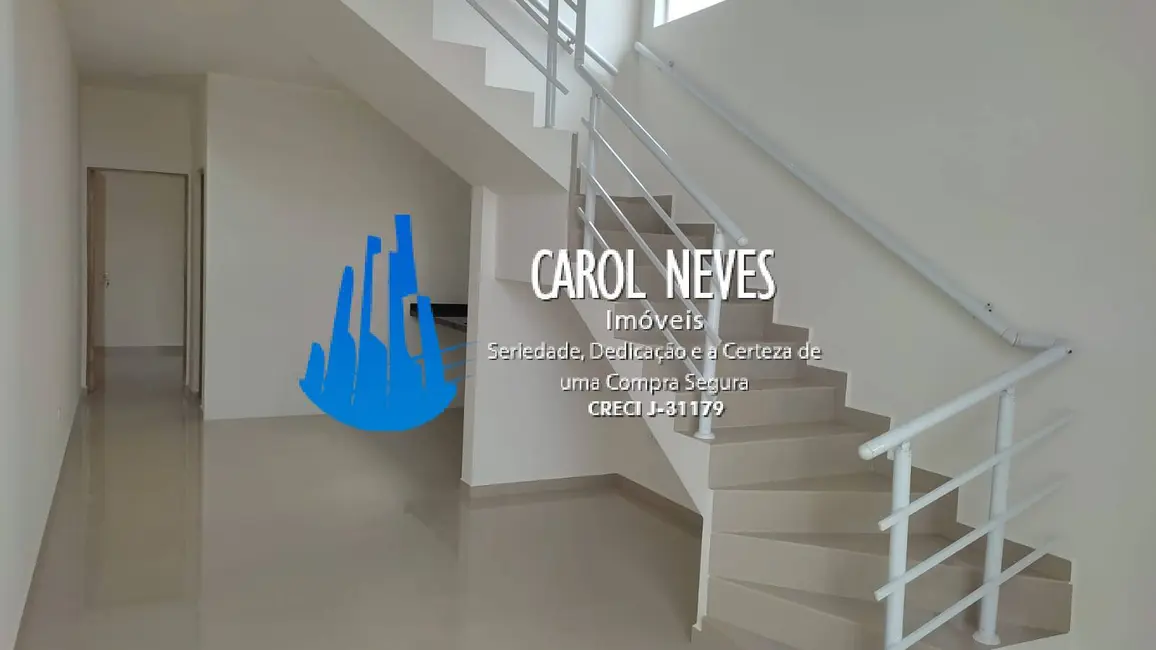 Foto 2 de Casa com 3 quartos à venda, 83m2 em Itanhaem - SP