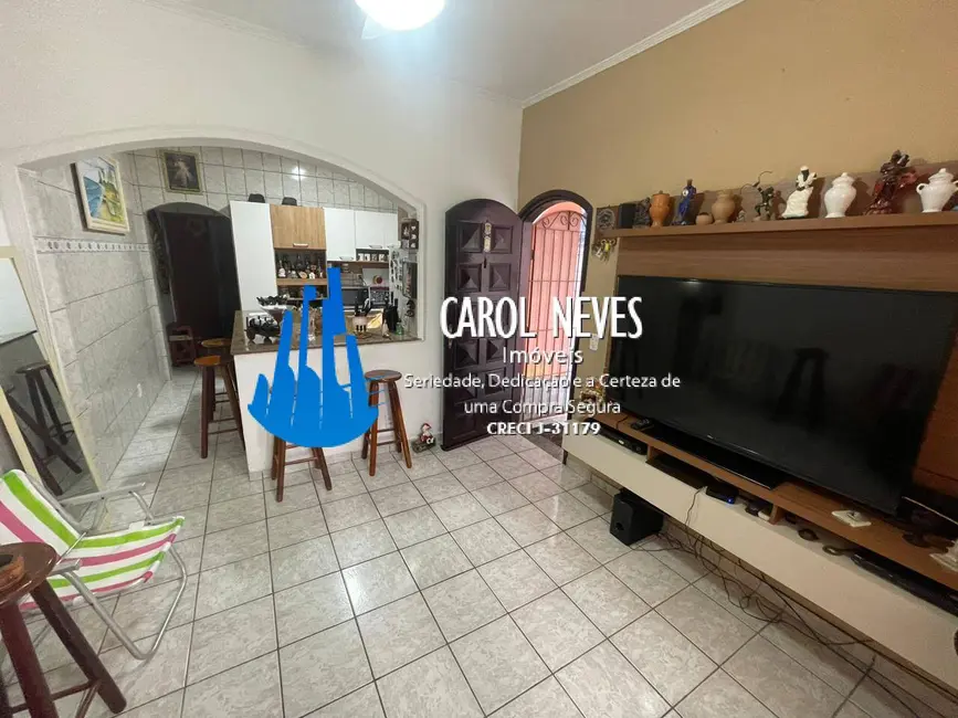 Foto 2 de Casa com 2 quartos à venda, 54m2 em Mongagua - SP