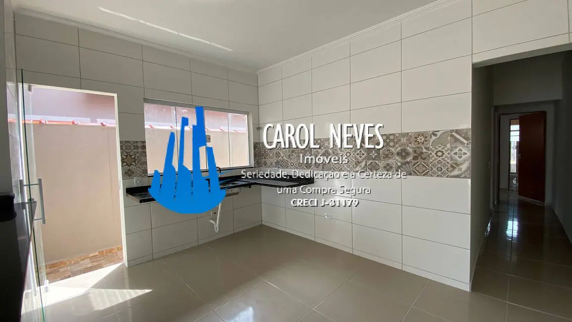 Foto 7 de Casa com 2 quartos à venda, 77m2 em Itanhaem - SP